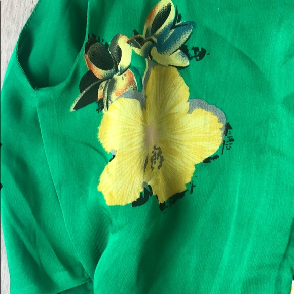 MODALISTAS  Green & Floral Summer Top - Picture 5 of 5